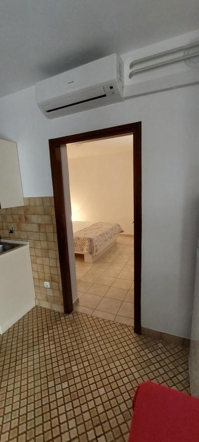 Dvosoban Apartman U Centru Grada Биоград-на-Мору Экстерьер фото